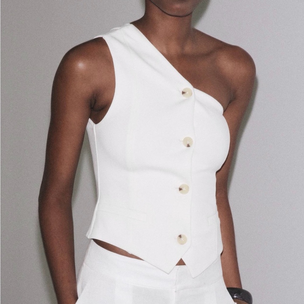 Zara White One-Shoulder Top